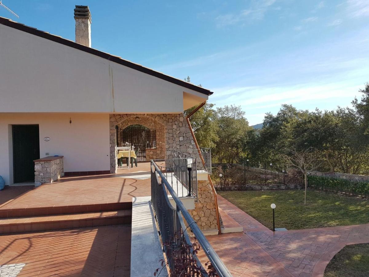 Villa Suber Sperlonga Exterior foto